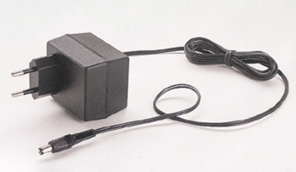 ALIMENTATORE 9V